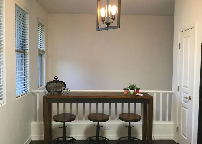 Holiday home Beautiful North -kierland Townhome *